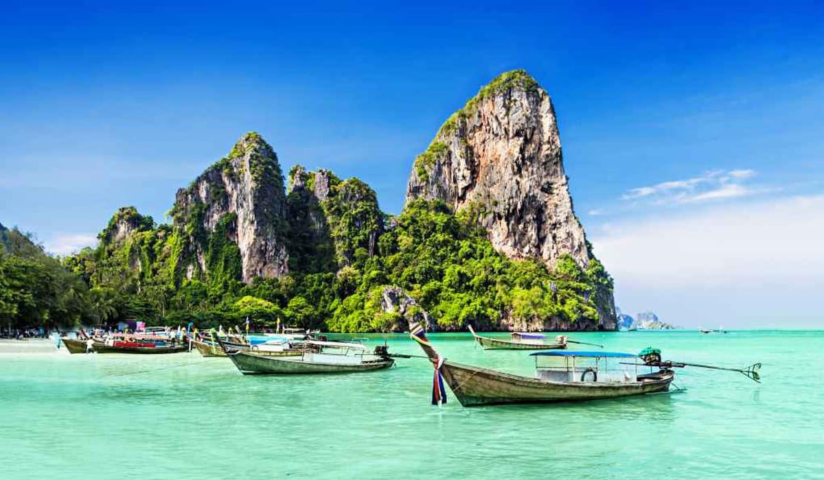 Exploring Andaman tour package from Delhi