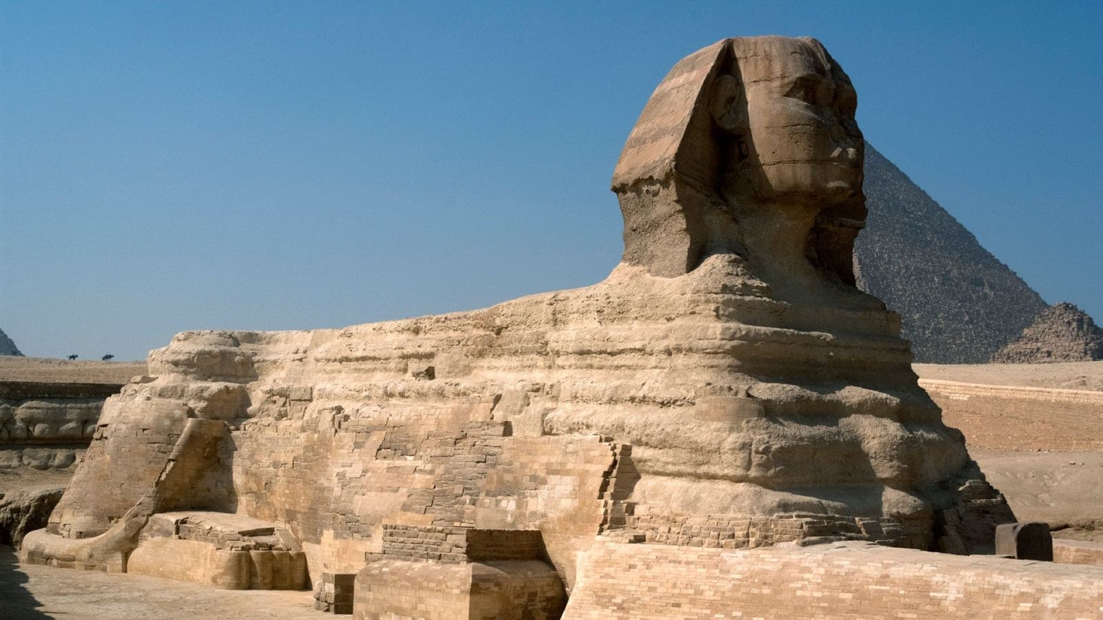Egypt tour package from Delhi